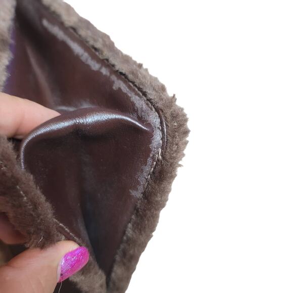 Bucket Purse Brown Faux Fur Edges 8" Height 8.5" Width - Picture 5 of 8